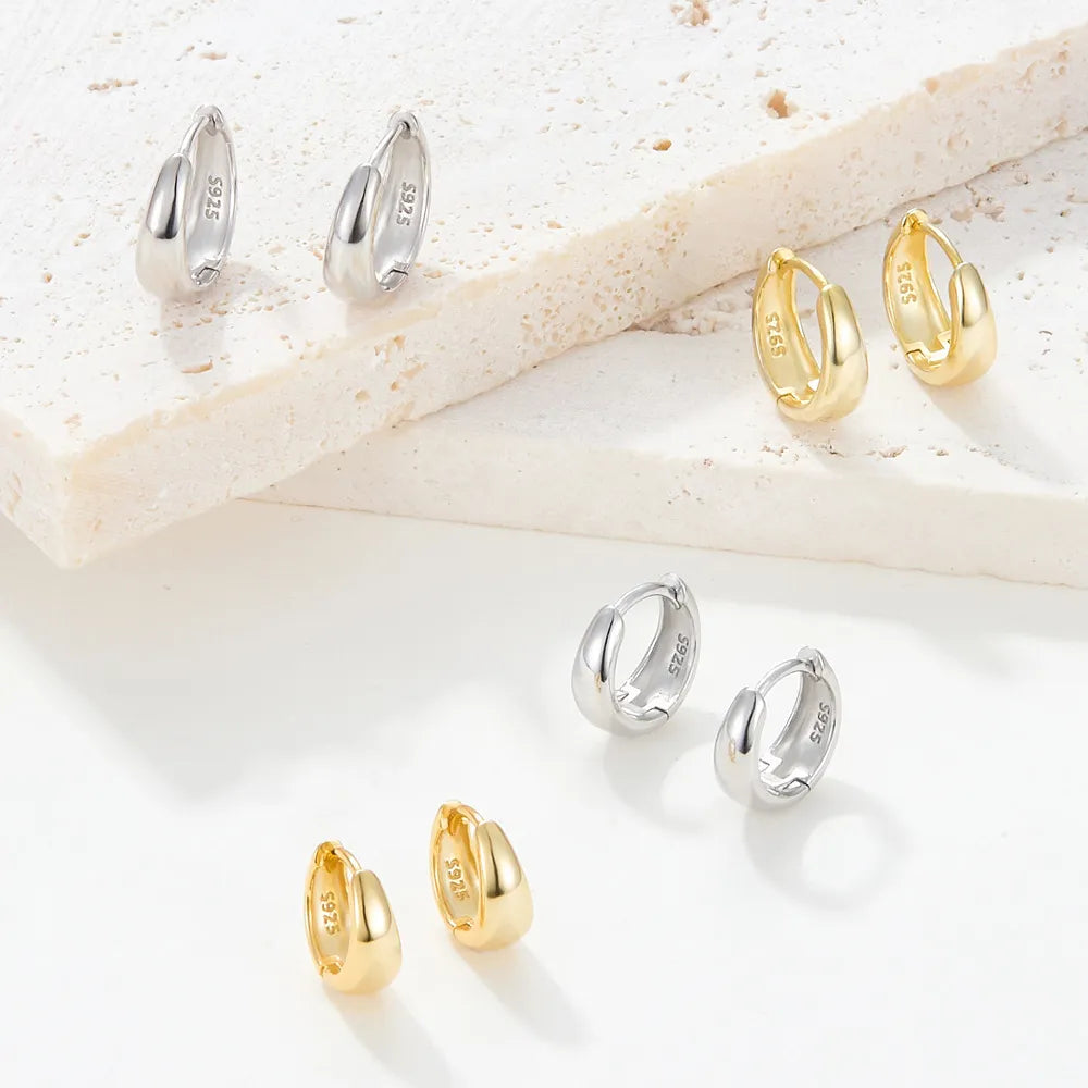 Essential Chunky Hoop Earring