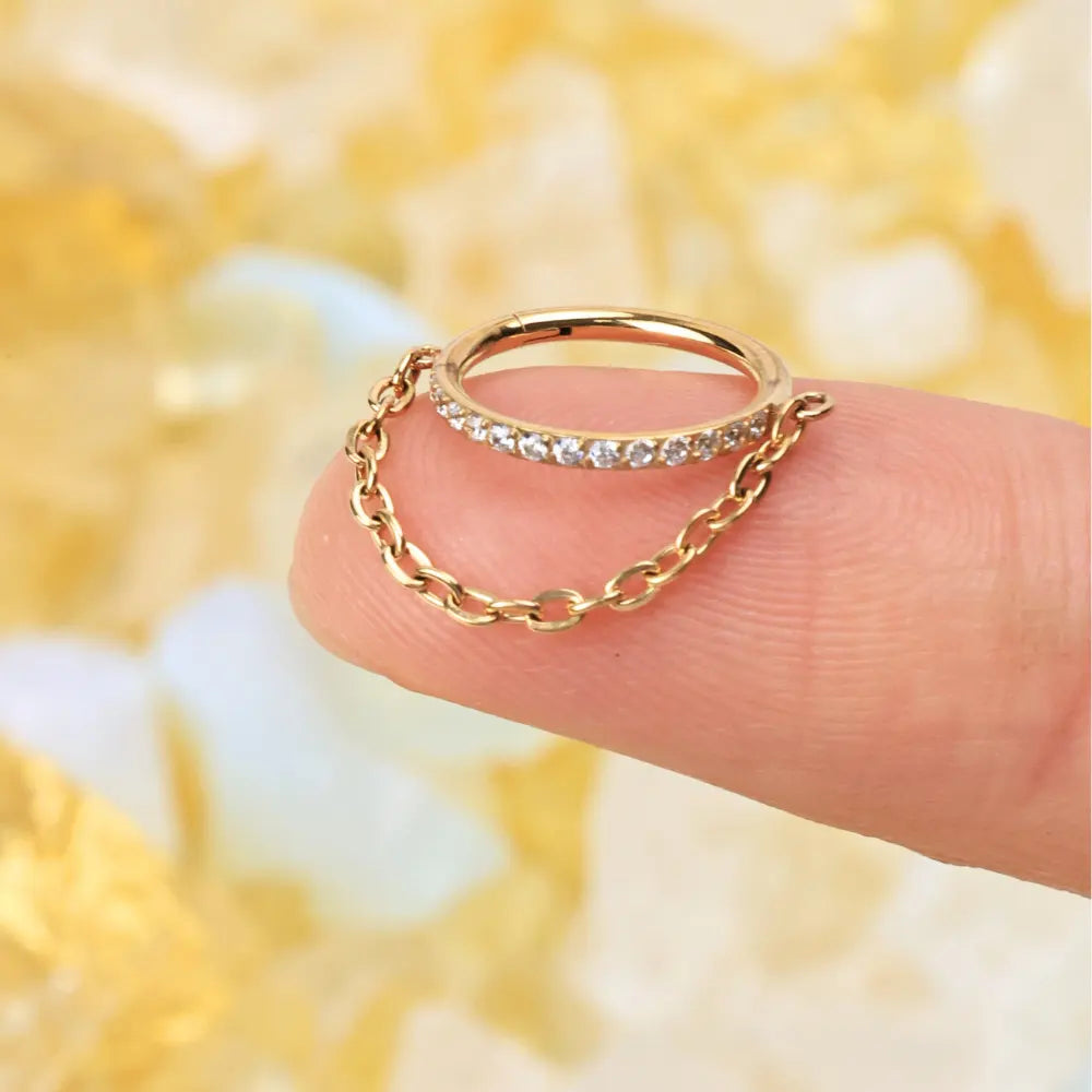Titanium Pave Diamond Single Chain Clicker | Conch Hoop