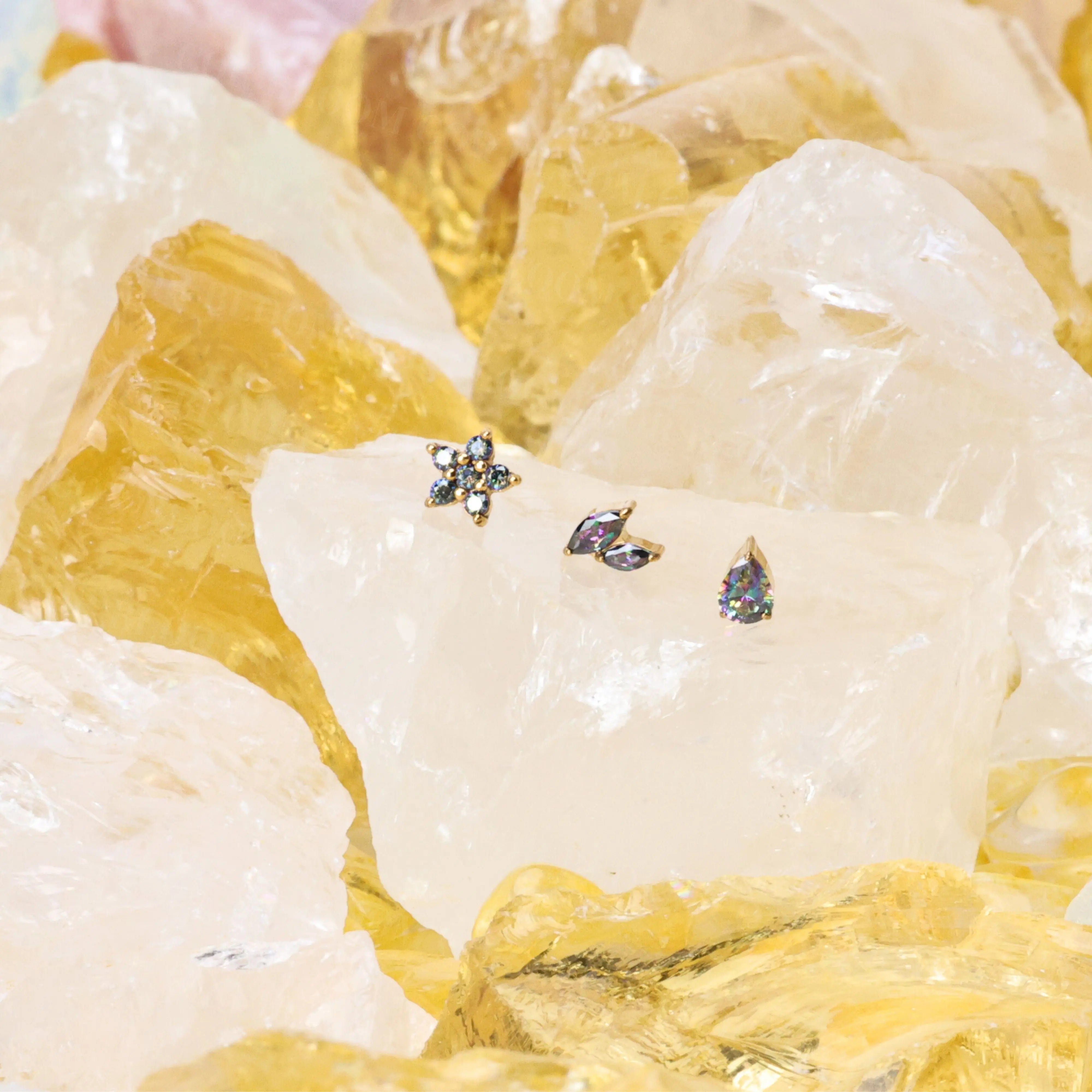 Titanium Apion Dark Iridescent  Waterdrop Flat Back Stud