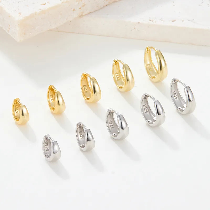 Essential Chunky Hoop Earring