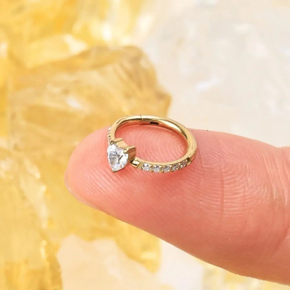 Titanium Xanthia Diamond Heart Clicker | Conch Hoop
