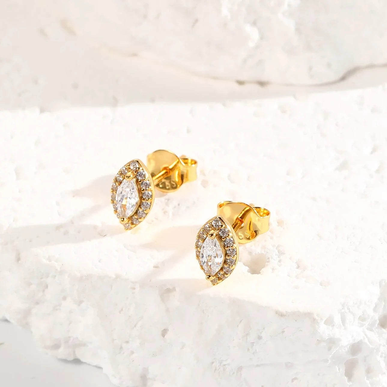 Luxe Oval Crystal Gemstone Stud Earrings