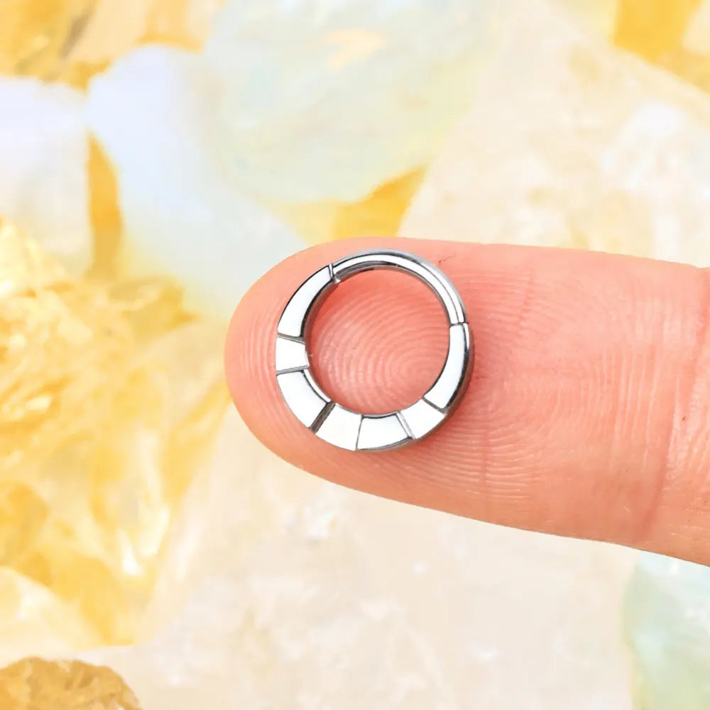 Titanium Graces Clicker | Septum Ring