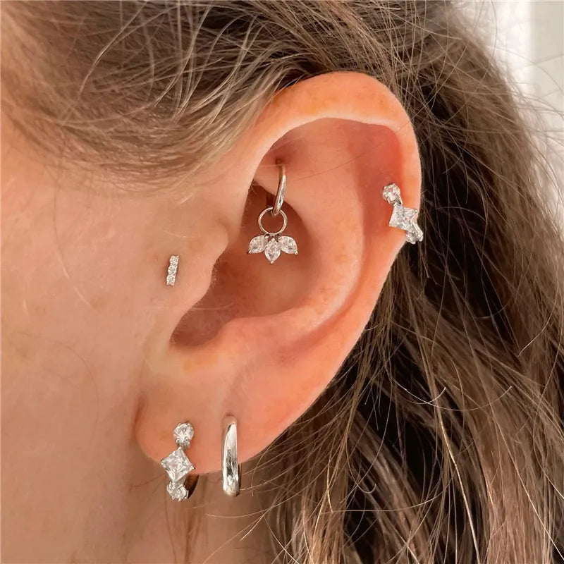 Pave Line Heart Labret Piercing