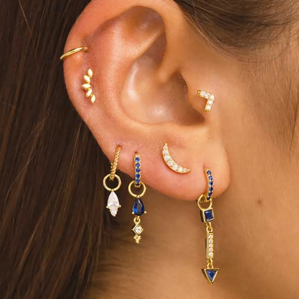Five-Petal Curve Flat Back Piercing Stud