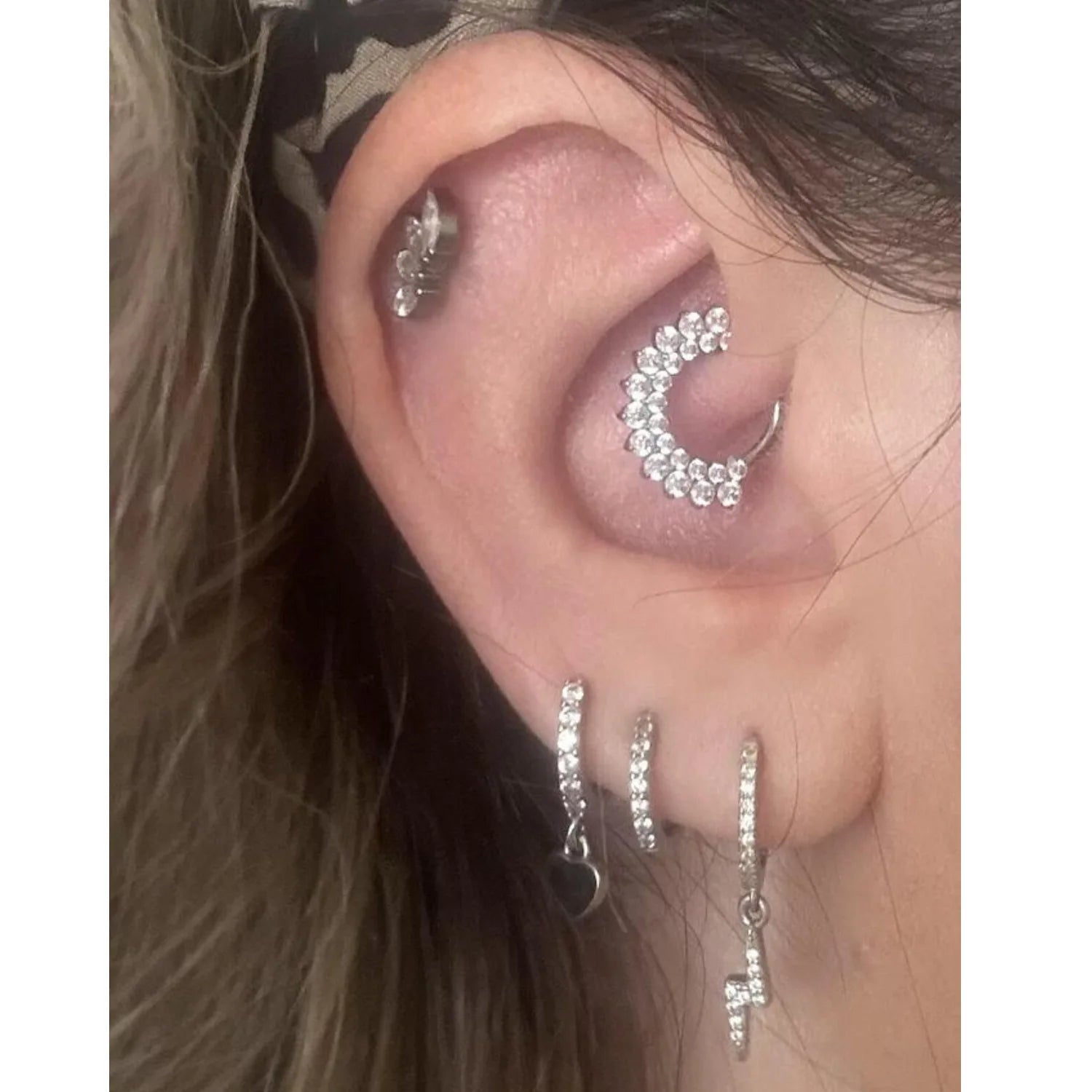 Titanium Penelope Luxe Diamond Septum Clicker | Daith Hoop