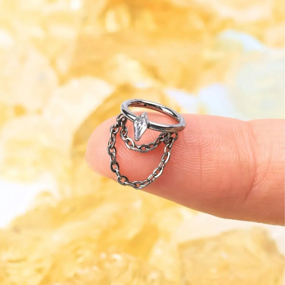 Titanium Duo Chain Hecata Kite Clicker | Conch Hoop