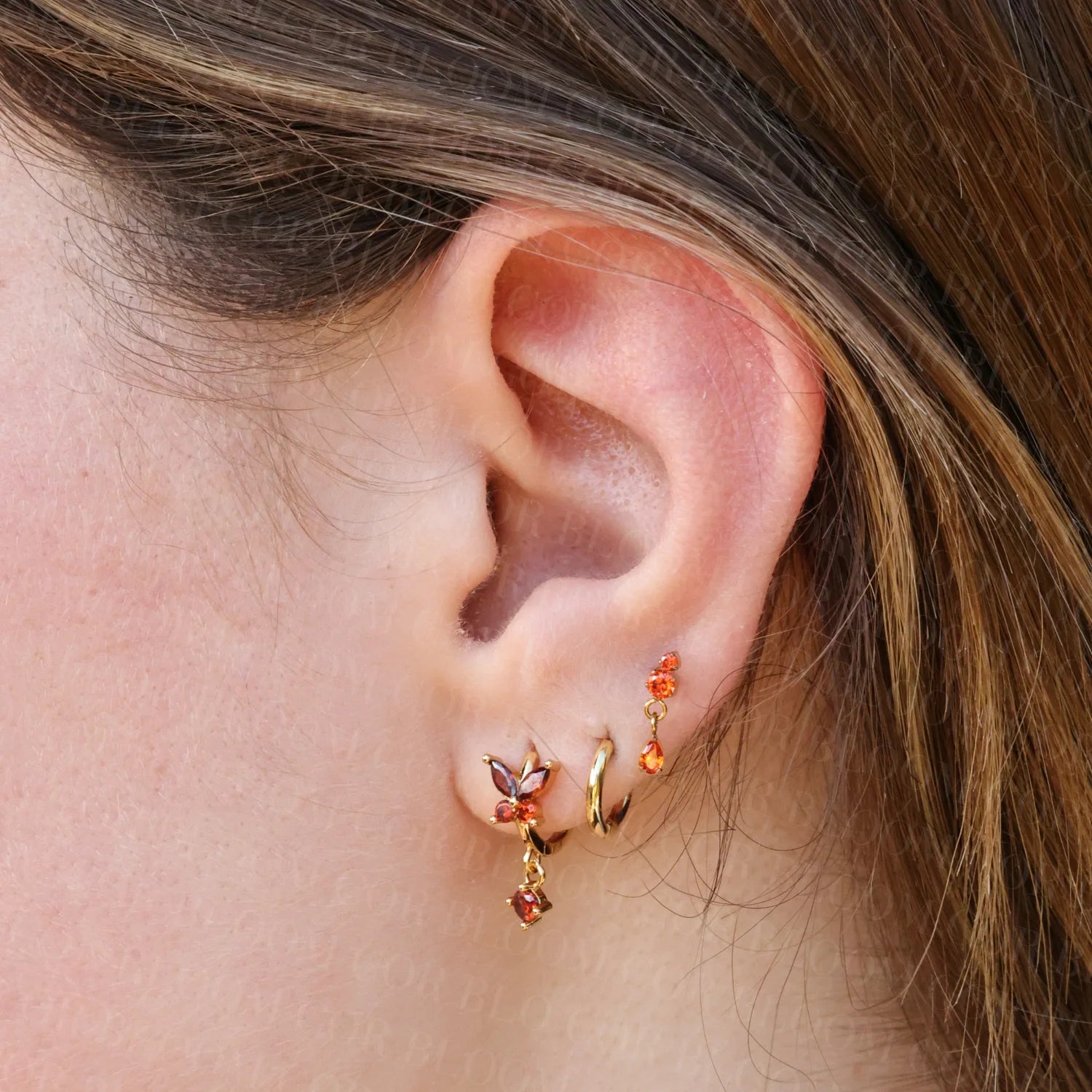 Titanium Yuri Waterdrop Push Pin Stud - Orange Red