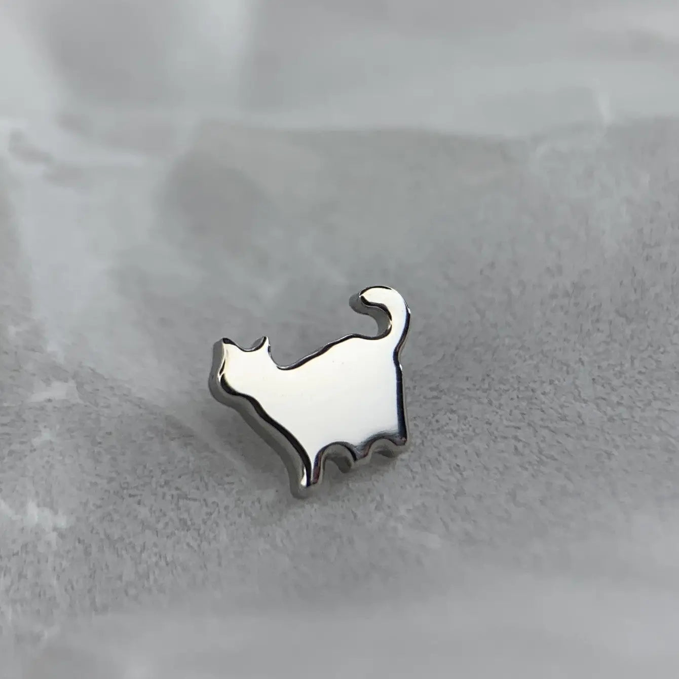 Titanium Mini Kitty Flat Back Stud