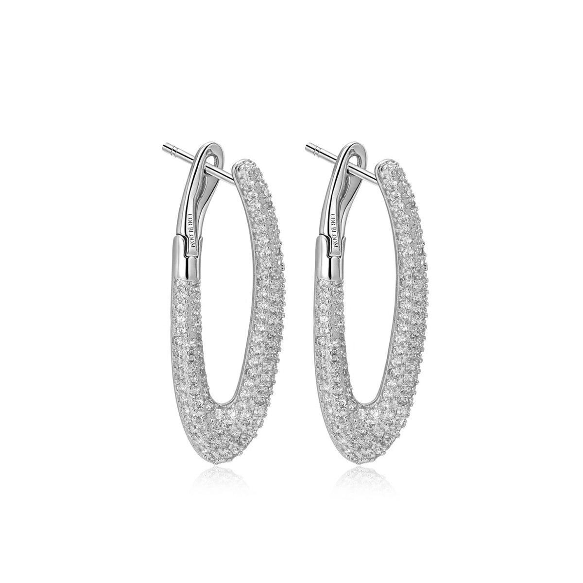Fiadh Sculpted Oval Hoop