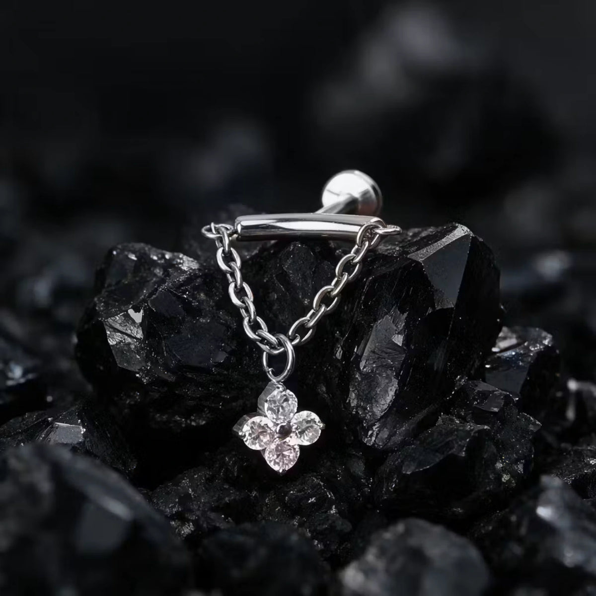 Titanium Amiria Four Leaf Clover Dangle Stud - Vertical Helix & Hidden Rook