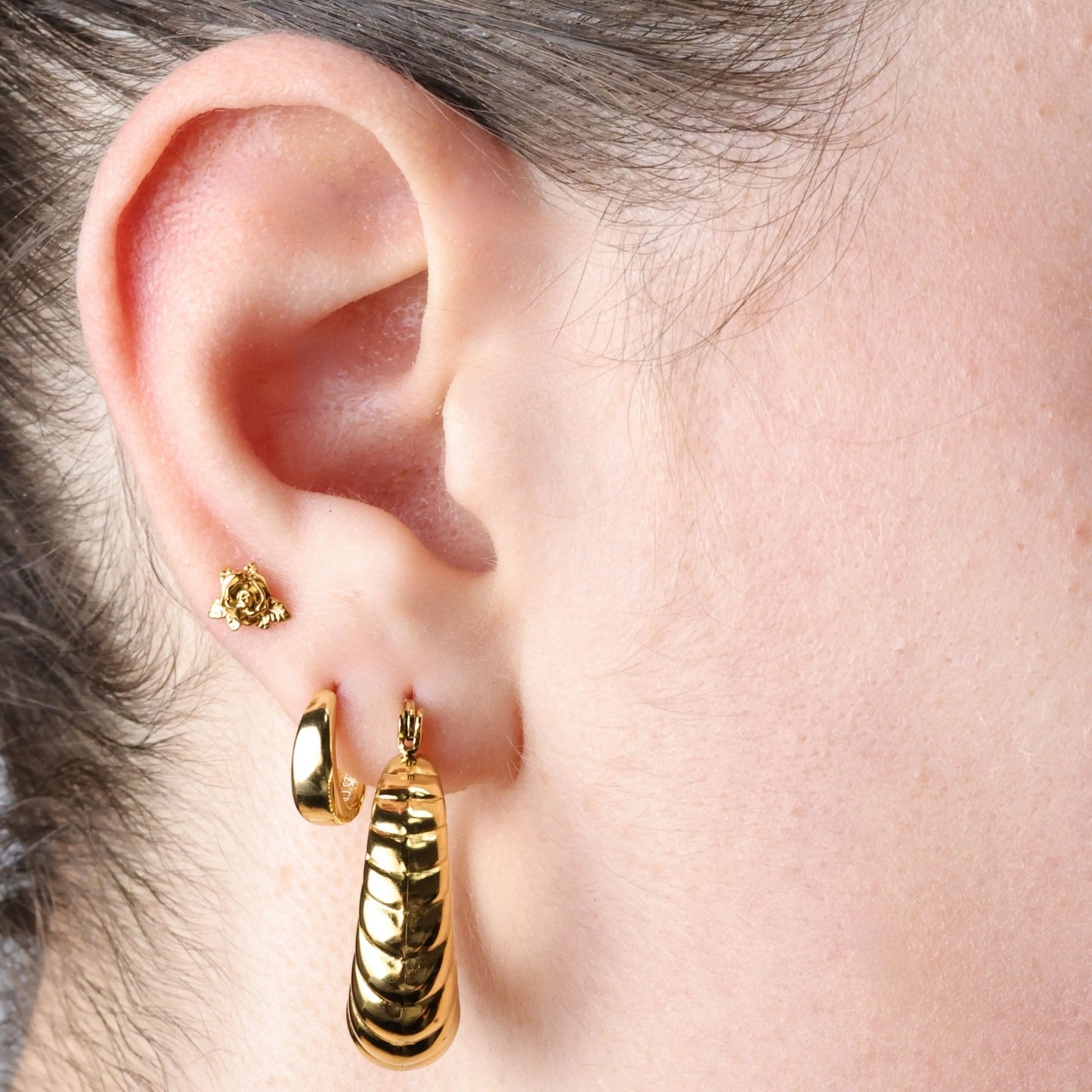 Essential Chunky Hoop Earring