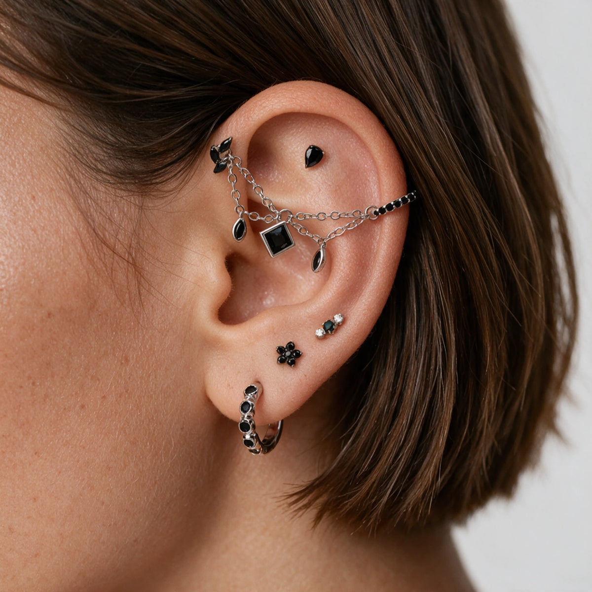 Titanium Apion Black Waterdrop Flat Back Stud