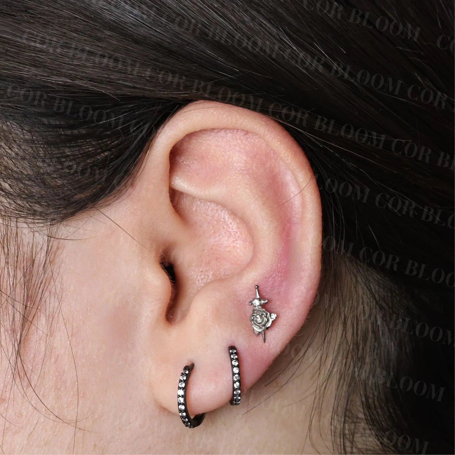 Titanium The Sword and the Rose Flat Back Stud
