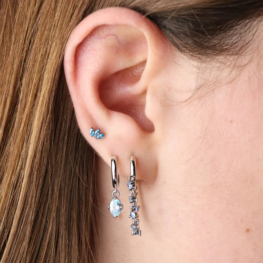 Titanium Dafni Mini Three-Petal Stud - Aquamarine