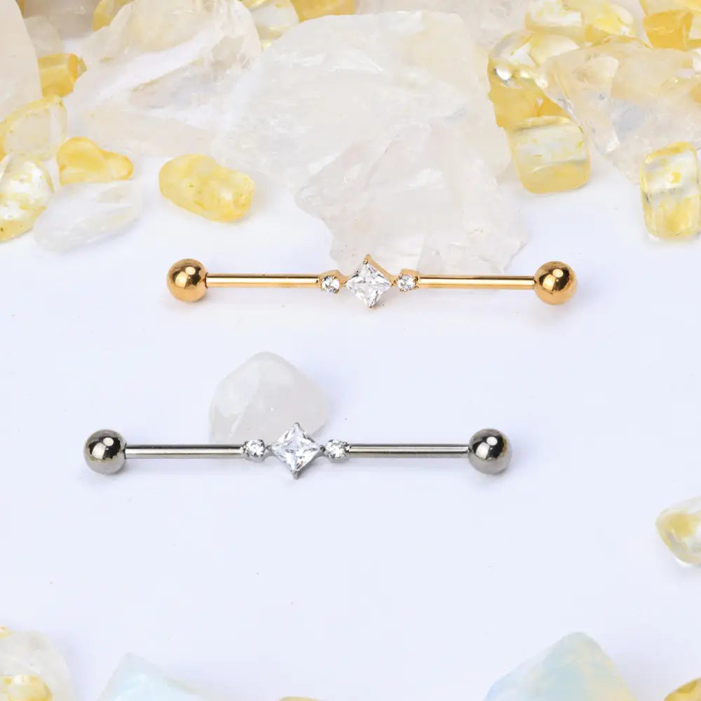 Titanium Diamond Sugar Cube Industrial Barbell (14G | 38mm)