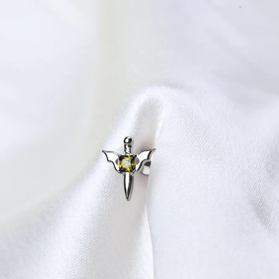 Titanium Clio Little Peridot Sword Flat Back Stud