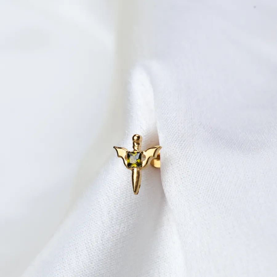 Titanium Clio Little Peridot Sword Flat Back Stud
