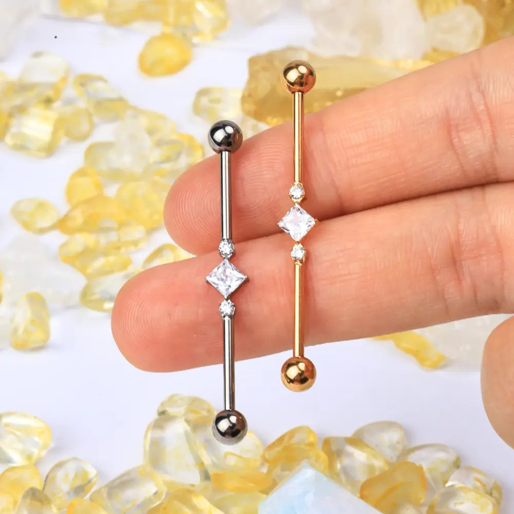 Titanium Diamond Sugar Cube Industrial Barbell (14G | 38mm)