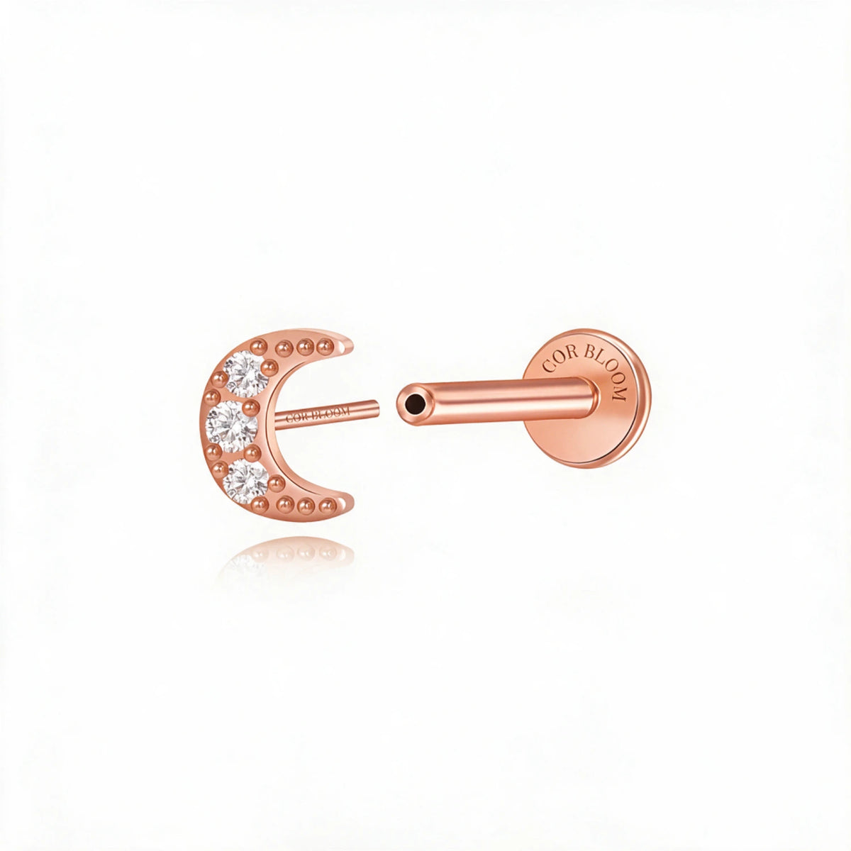 Orecchino Lyric a luna con diamante, base Flat Back