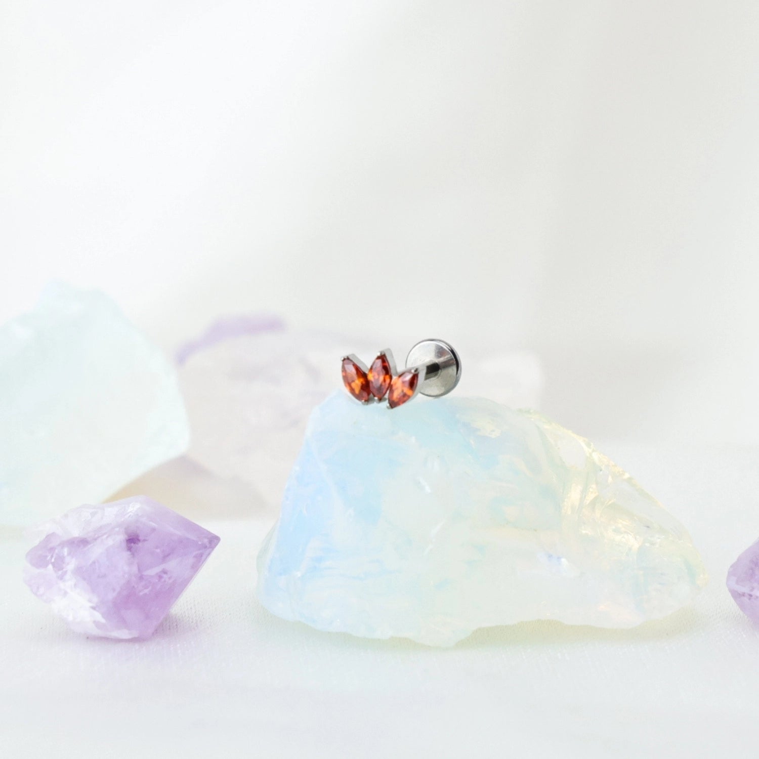 Titanium Dafni Mini Three-Petal Stud - Red Garnet