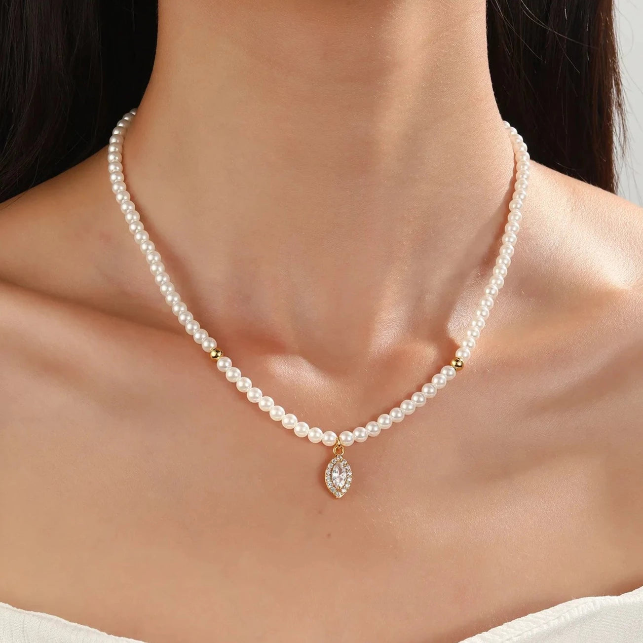 Luxe Oval Crystal Gemstone Pearl Necklace