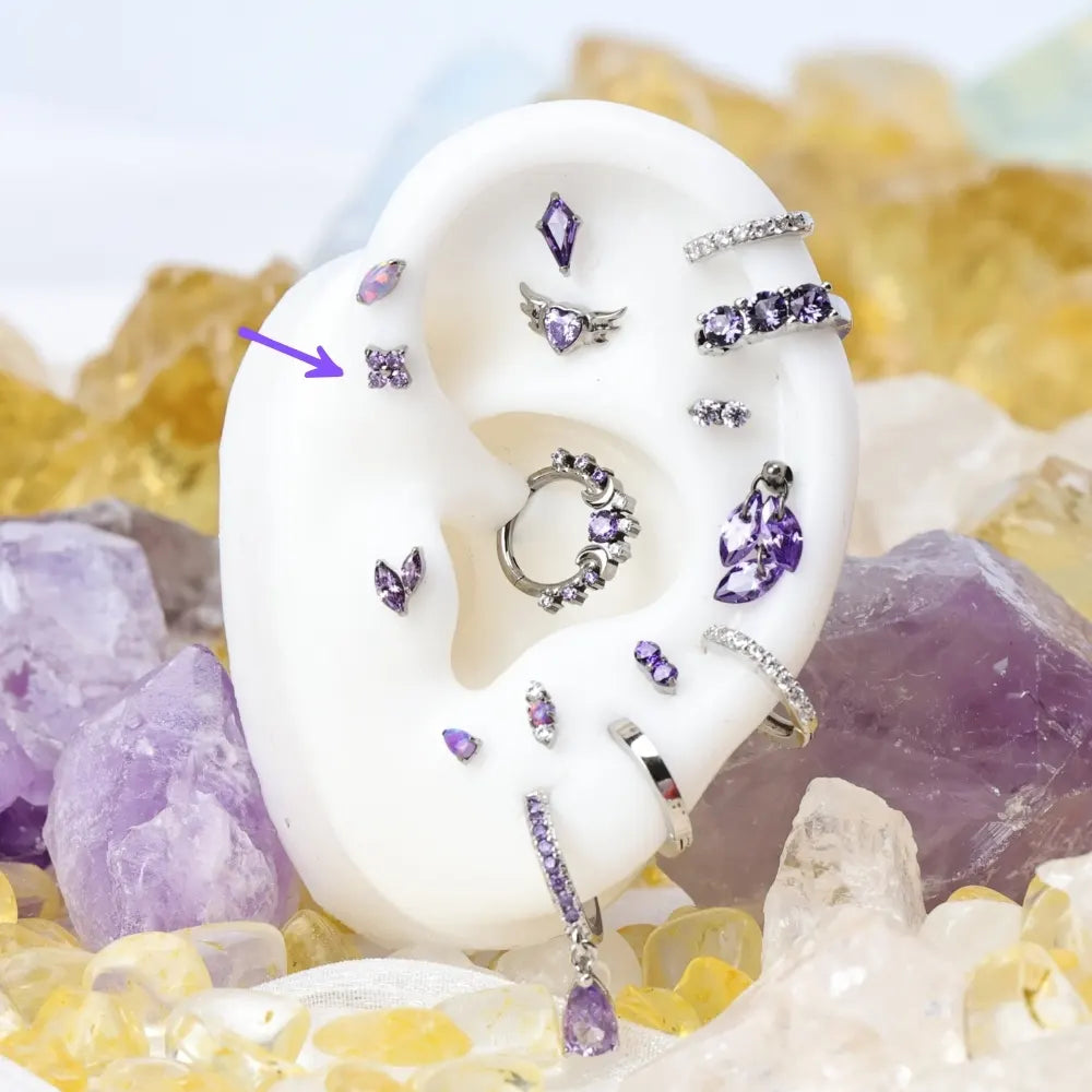 Titanium Aretha Small Amethyst Four-Leaf Clover Stud