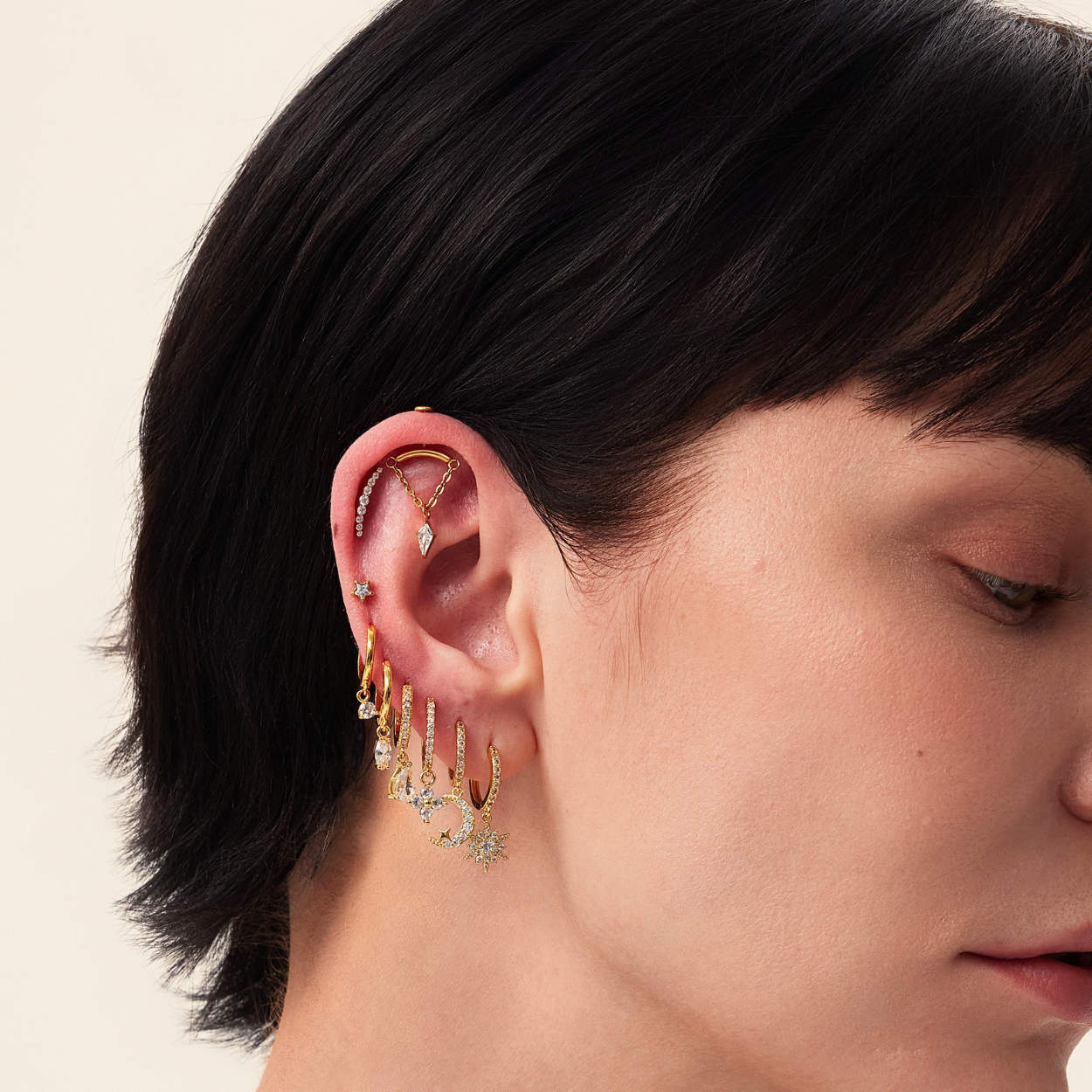 Titanium Simple Diamond Luna Curve Flat Back Stud
