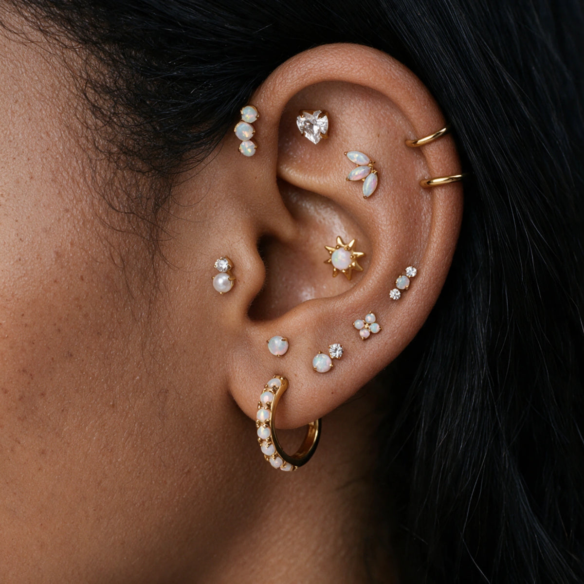 Titanium Gaia Flat Back Stud - White Pearl