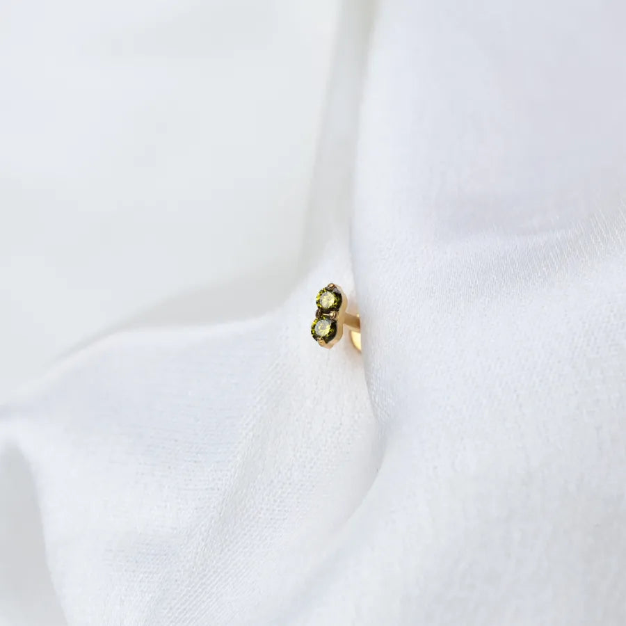Titanium Edith Mini Duo Peridot Flat Back Stud