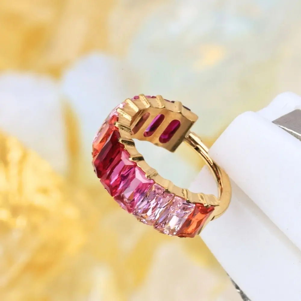 Titanium Gradient Pink Sugar Clicker | Conch Hoop
