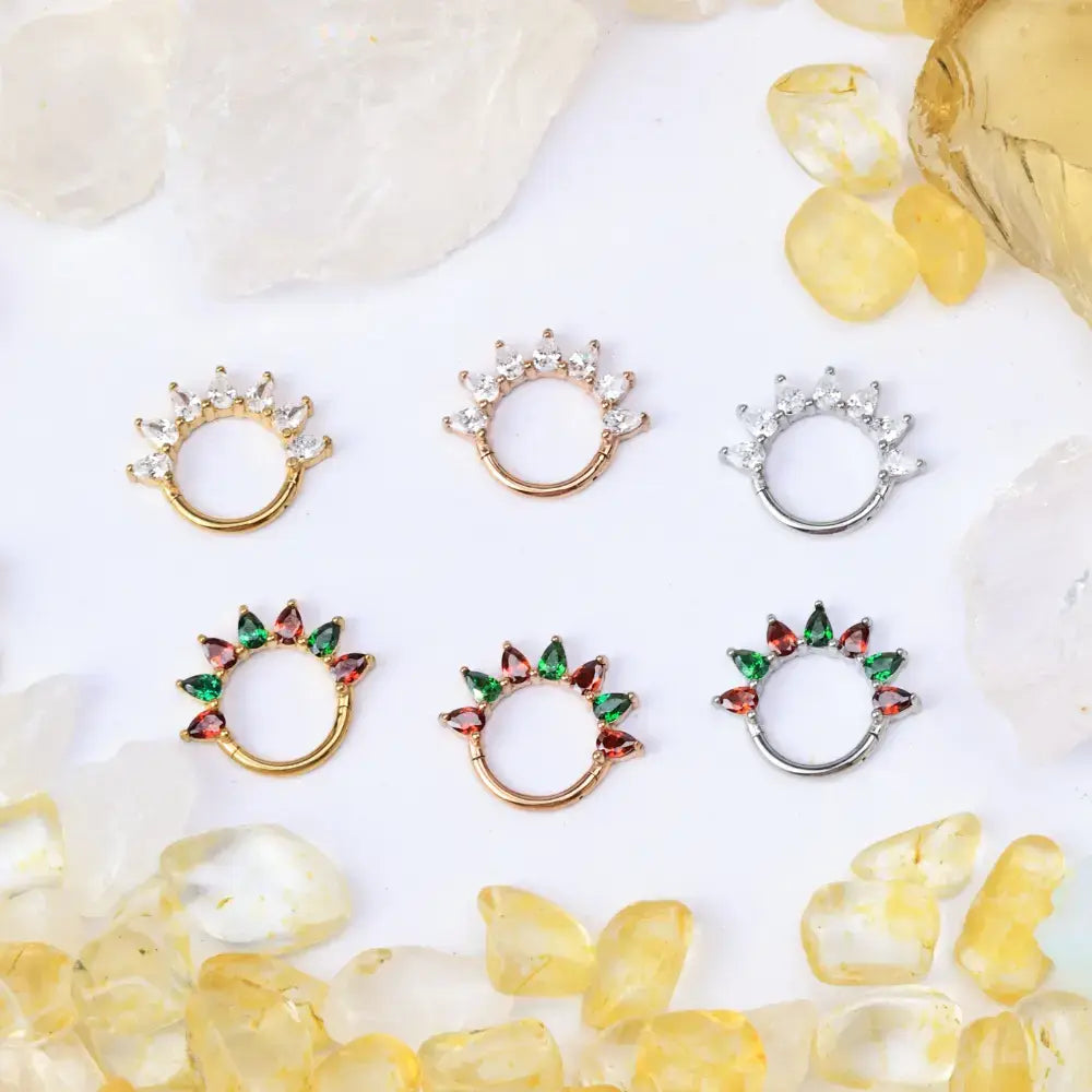 Daleyza Christmas Pear-Cut Gemstone Clicker