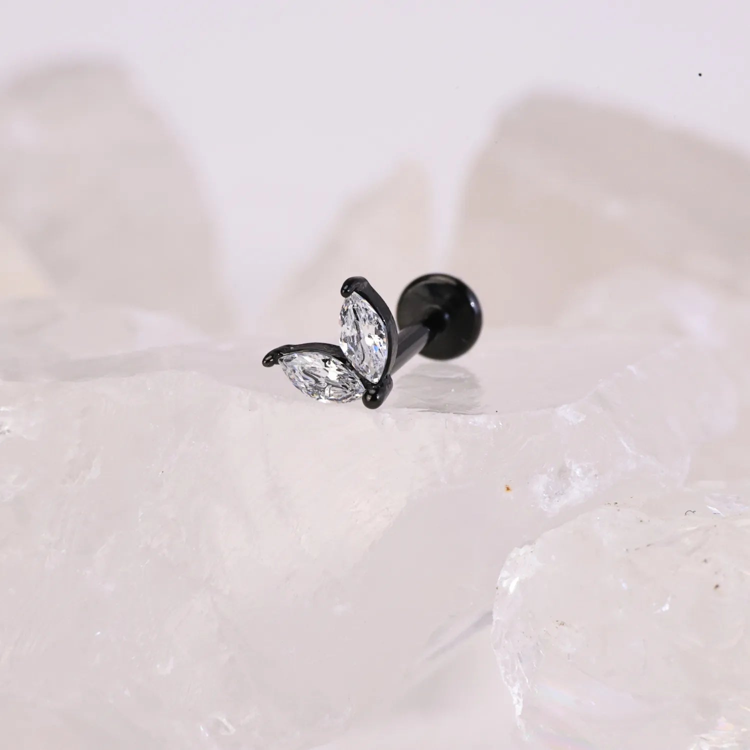 Two-Petal Minimal Labret Piercing Stud