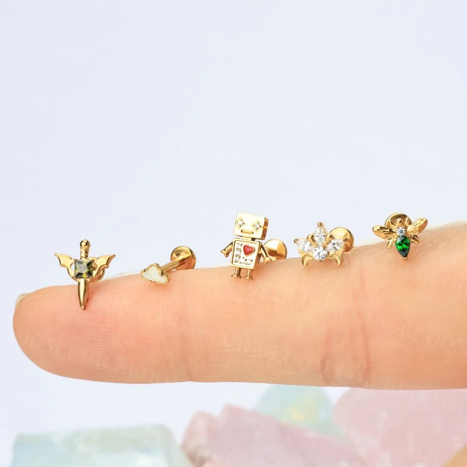Titanium Green Emerald Queen Bee Flat Back Stud