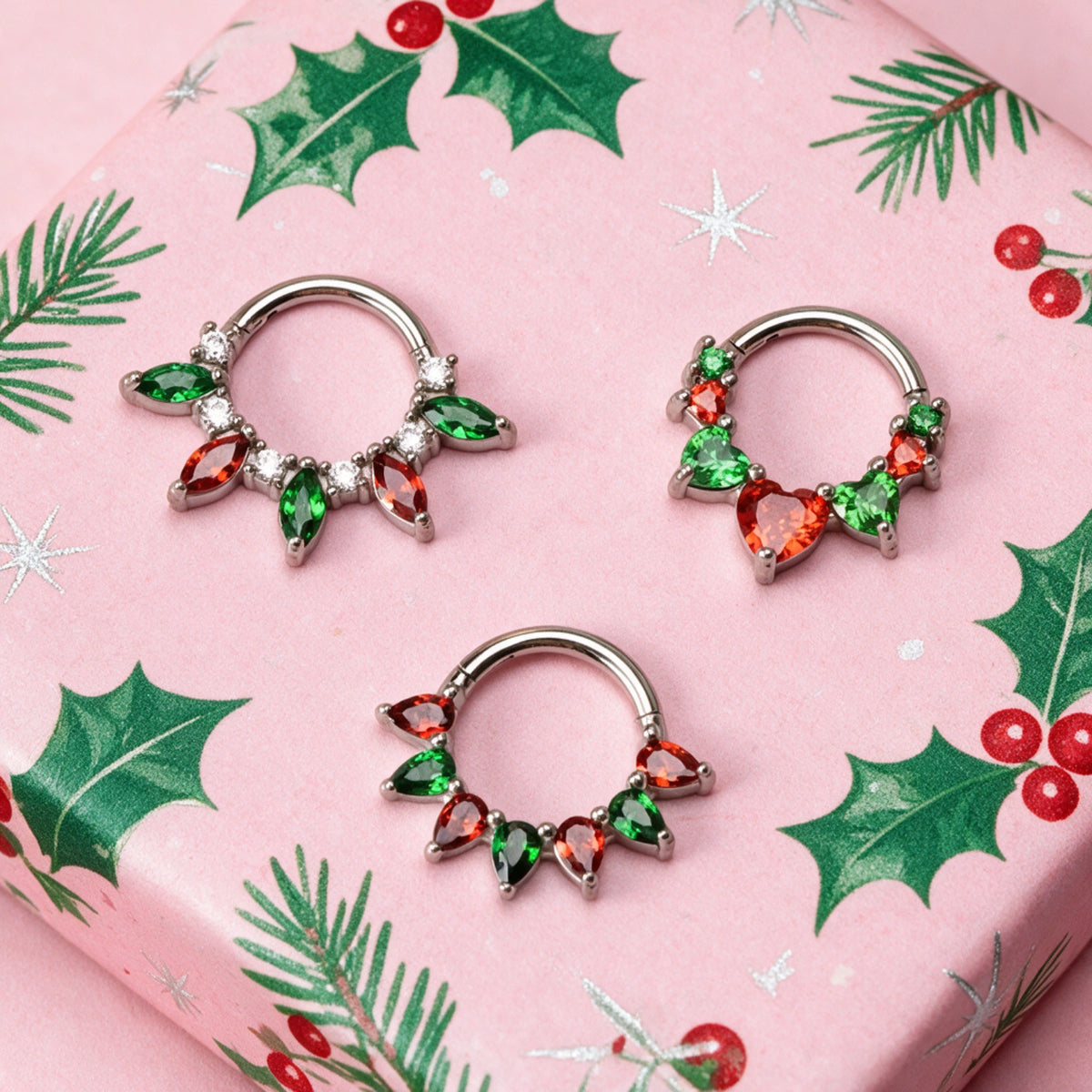 Daleyza Christmas Pear-Cut Gemstone Clicker
