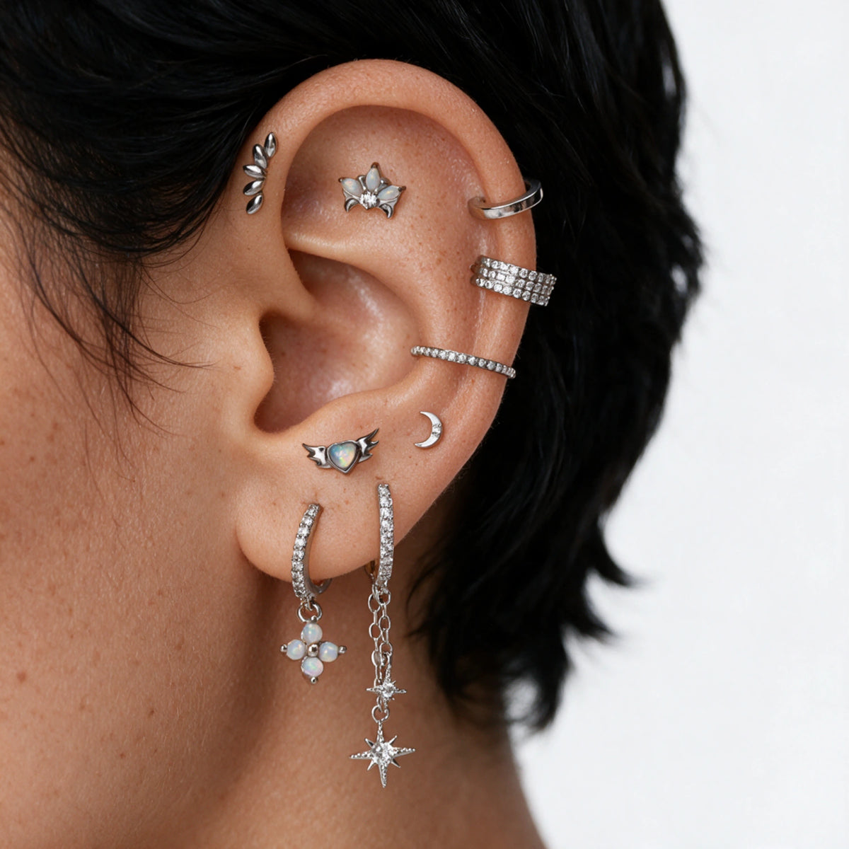 Barre de piercing à dos plat en titane, motif courbé à cinq pétales
