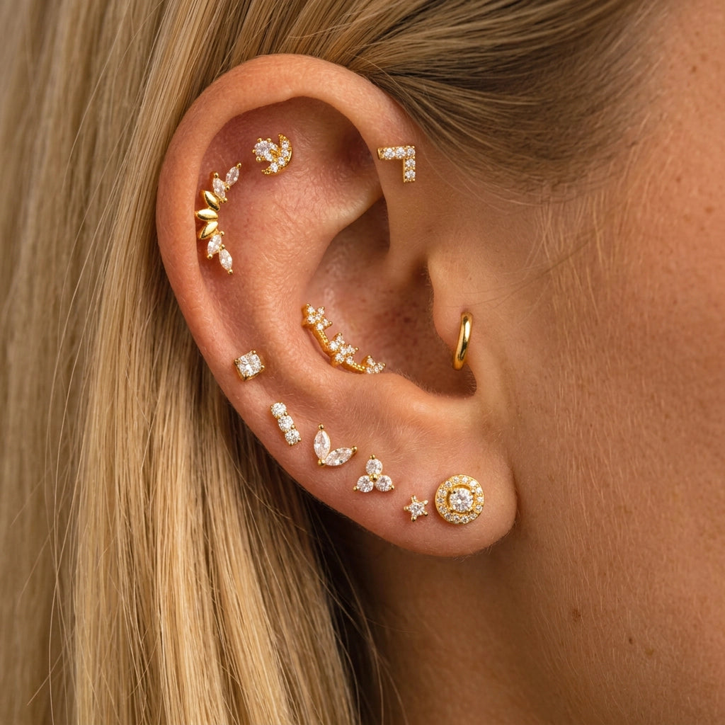 Seven-Petal Diamond Labret Piercing Stud