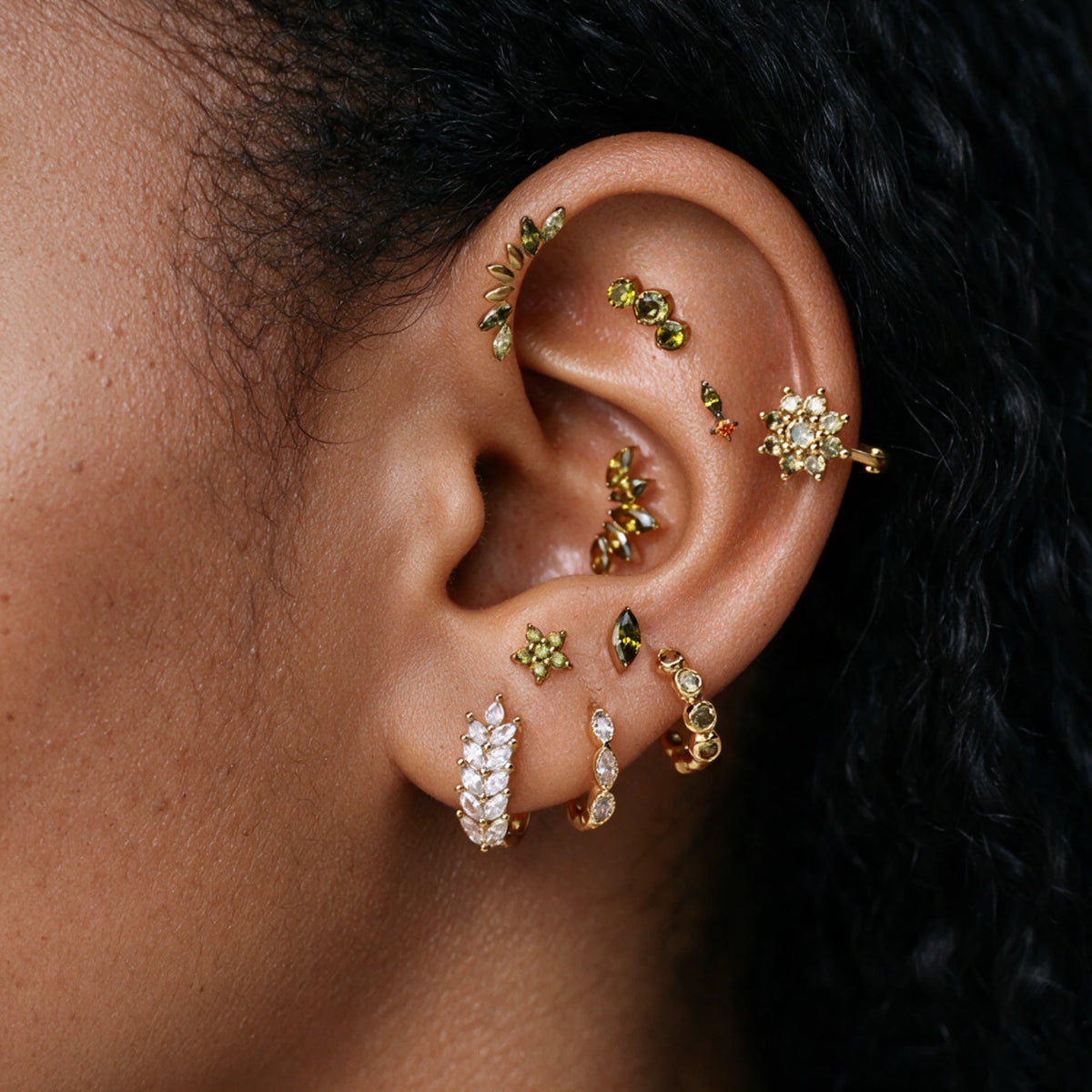 Boucles d’oreilles créoles Agora – péridot
