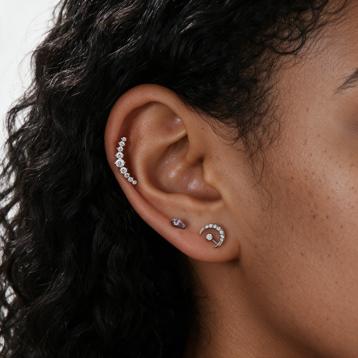 Titanium Nine Stone Climbing Curve Stud