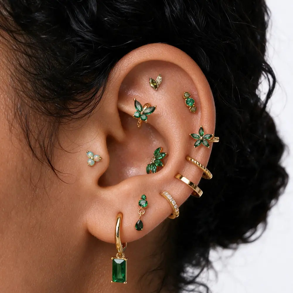 Titanium Akosua Mini Duo Petal Peridot Yellow Stud