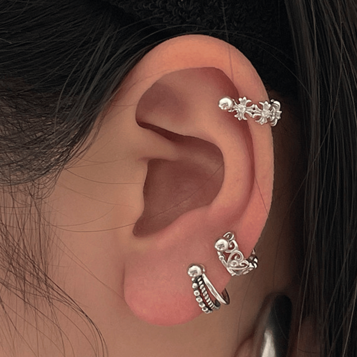 Chain hot sale connected earrings