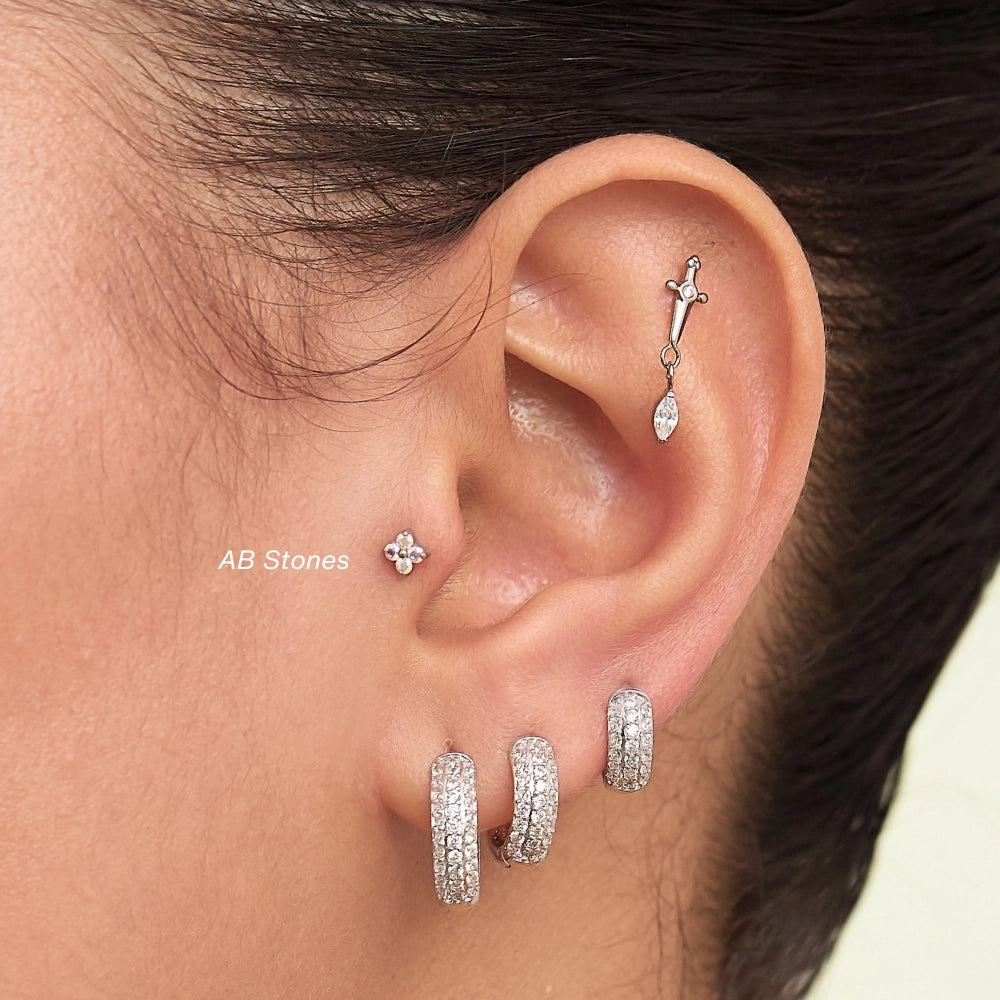 Titanium Aretha Gradient Aquamarine Four-Clover Push Pin Stud