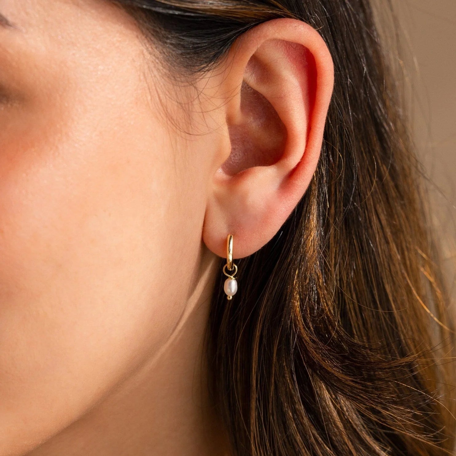 Eros White Pearl Hoop Earrings