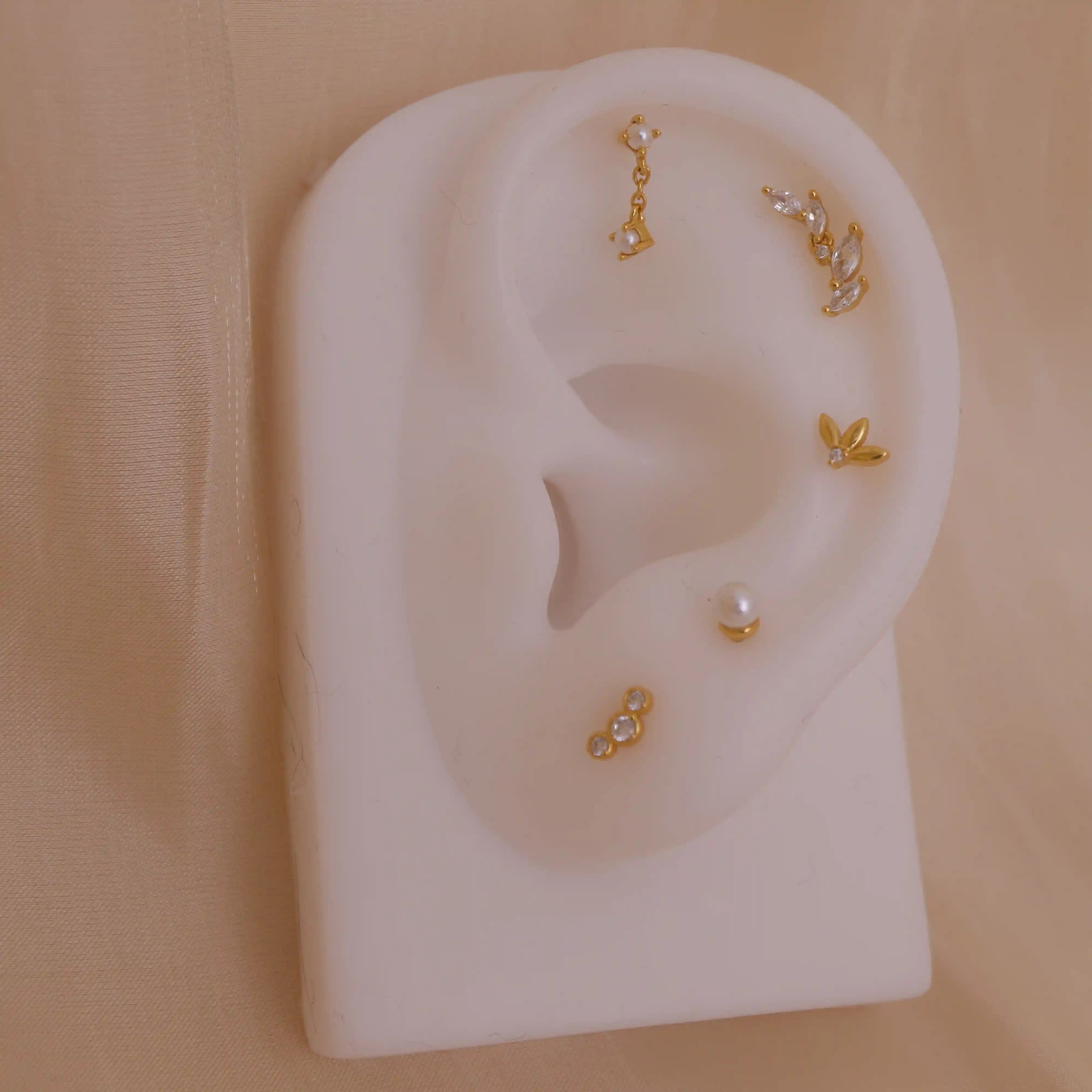 Tiny Trio Flat Back Sleeper Earrings Gold / Pair