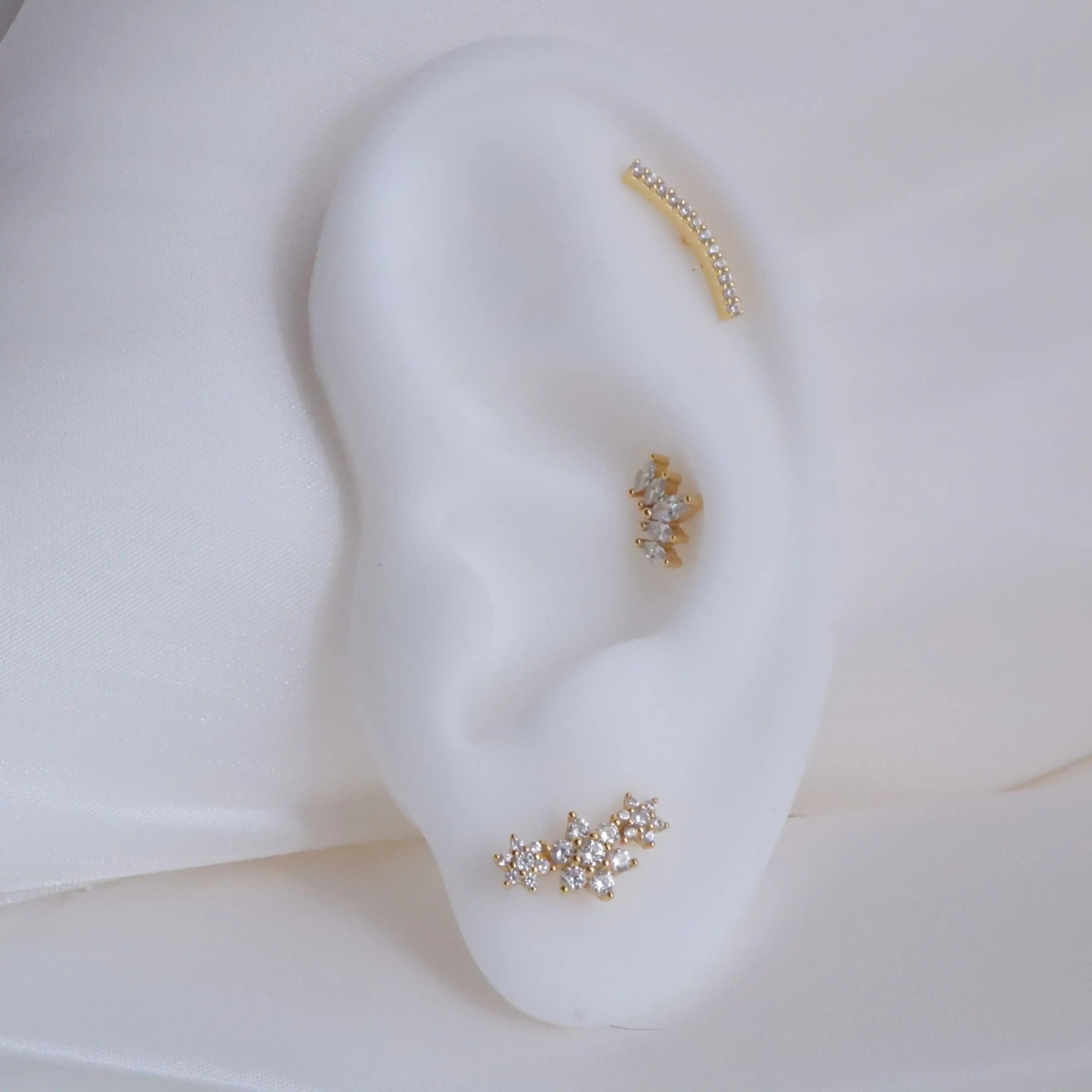 Triple Blooming Flower Flat Back Stud Earring (18G)
