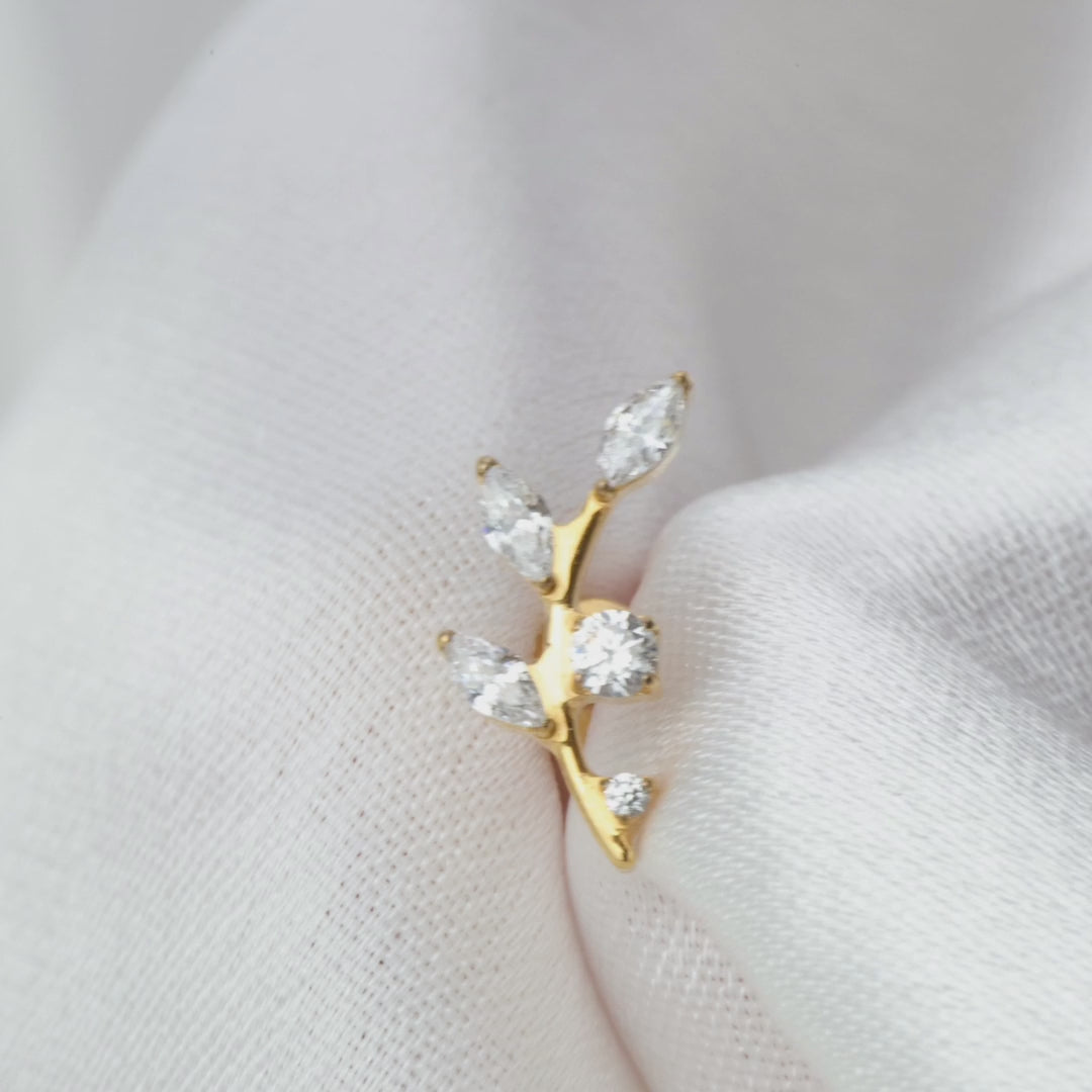 Load video: Akira Crystal Climbing Leaf Piercing Stud