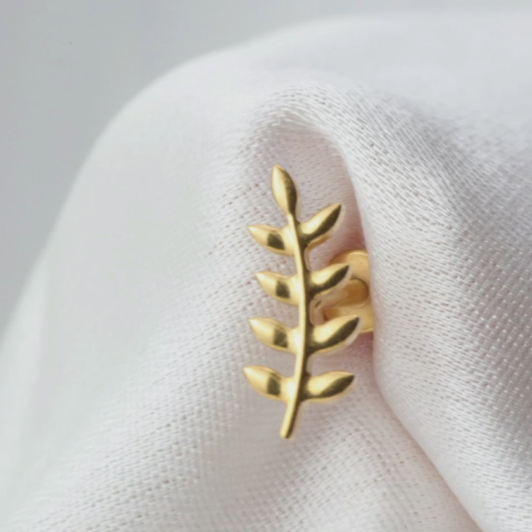 Load video: Solid Titanium Apollo Leaf Flat Back Stud