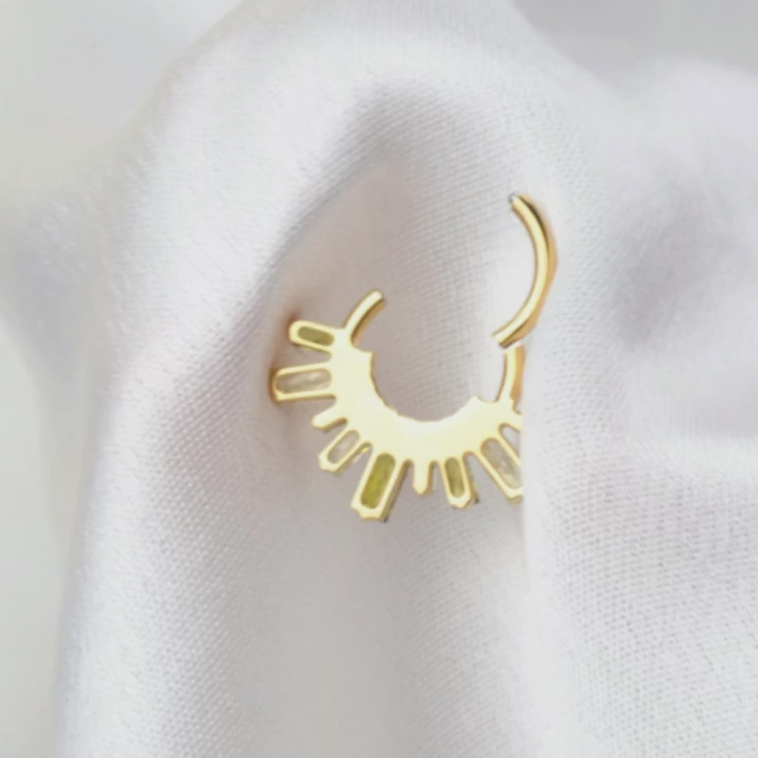 Load video: Titanium Aphaea Peridot Clicker