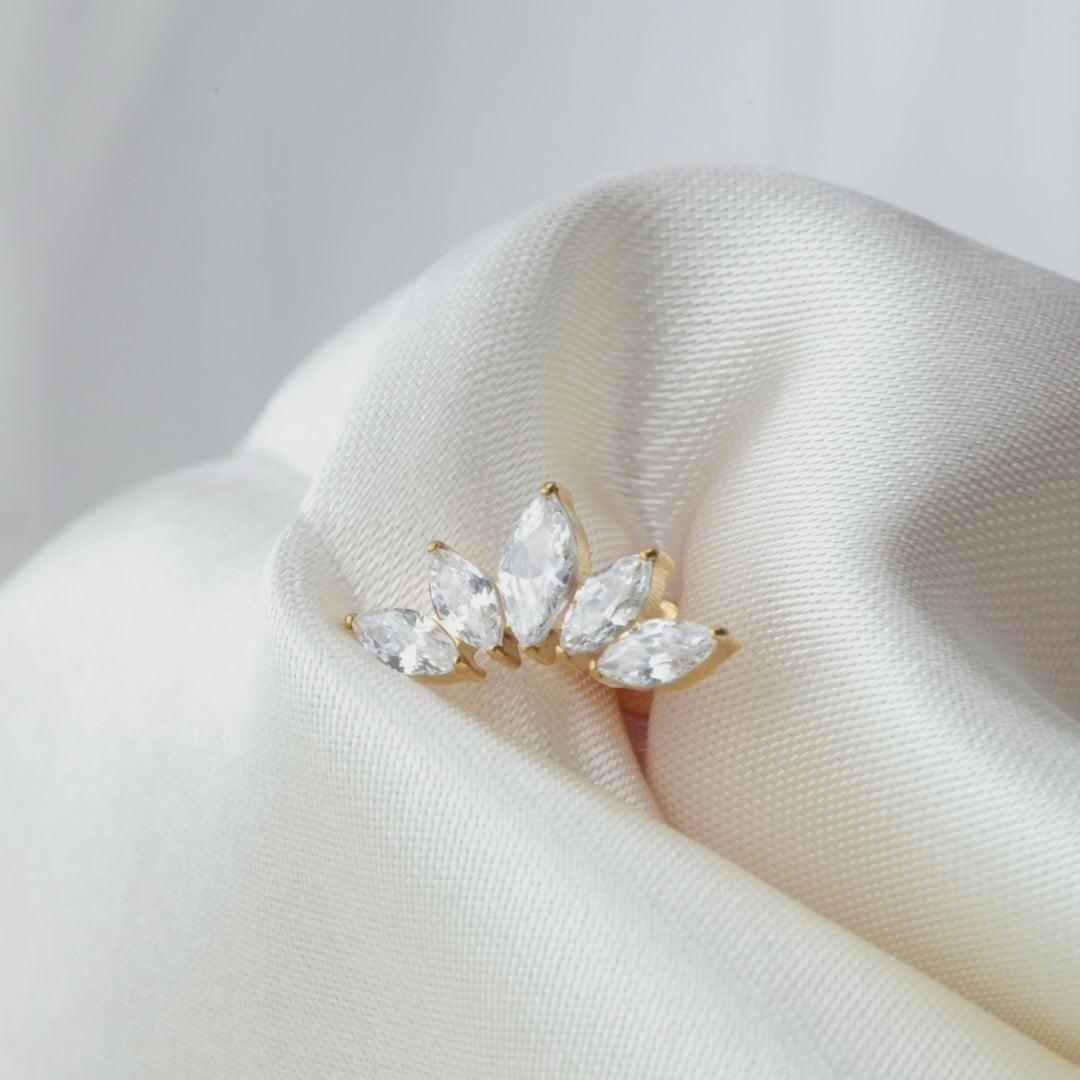 Load video: Titanium Aphrodite Diamond Crown Flat Back Stud