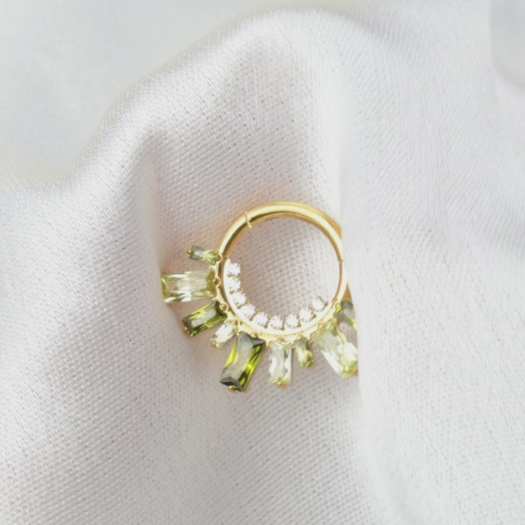 Load video: Titanium Aphaea Peridot Clicker